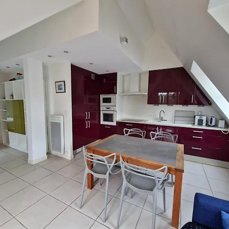 Apartamento Bel T2 Avec Balcon, Wifi Et Parking Pres De La - Fr-1-706-2 *